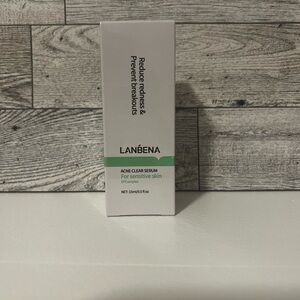 Acne Clear Serum for Sensitive Skin - NWT